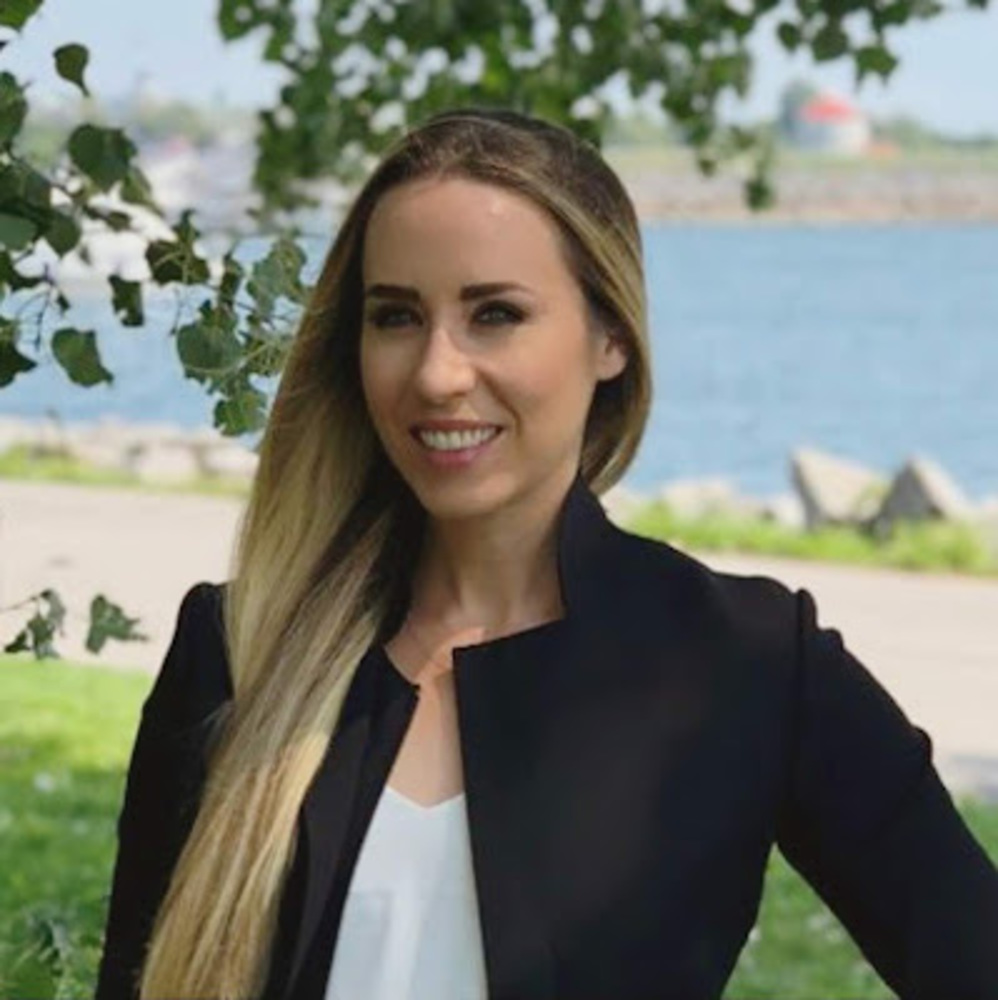 Meet your Posher, Rhea ashley